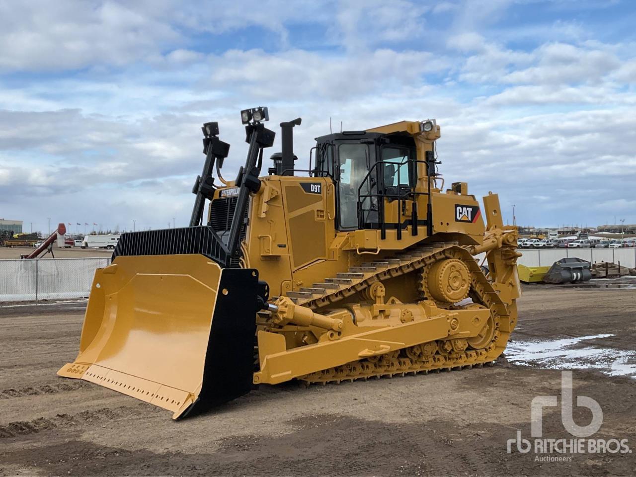 Five Of The World'S Largest Dozers - Ritchie Hub