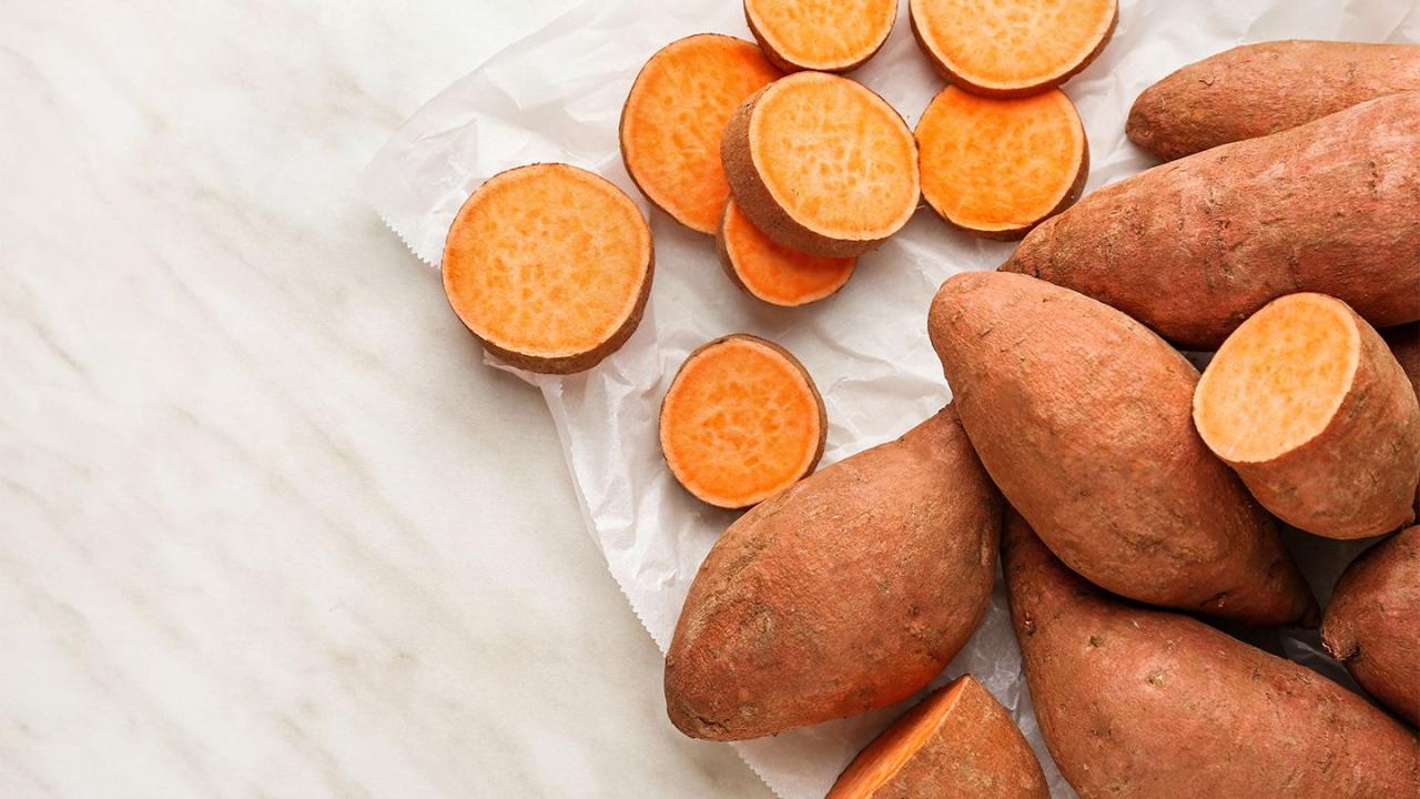 Sweet Potatoes Vs. White Potatoes: How They Compare